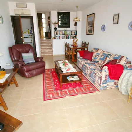 Apartment Las Rosas | 1 Bedroom | Sleeps 4 | Los Gigantes | Top Location *